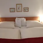 Bed & Breakfast Gastehaus Rosa Leitgeb 3*