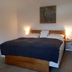Alojamento de Acomodação e Pequeno-almoço Gaestehaus Rosa Leitgeb 3*